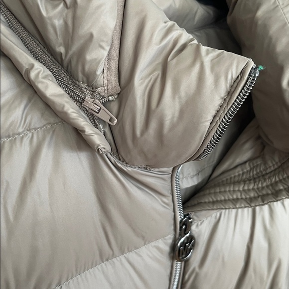 Michael Kors Packable Down Fill Taupe Brown Tan Long Jacket Coat XL - Picture 4 of 9